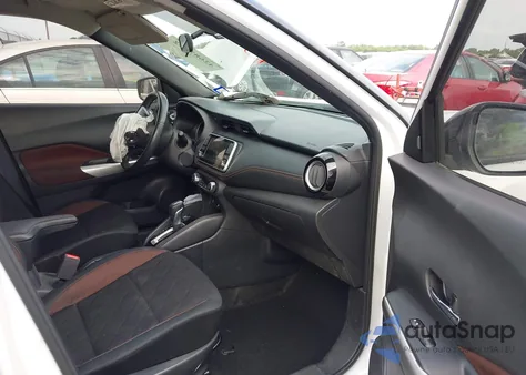 2019 Nissan Kicks Sr from USA, damaged, VIN 3N1CP5CU5KL542742